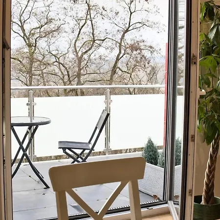 公寓 Stylische Mit Balkon - Perfekt Fuer Gruppen 科布倫茨