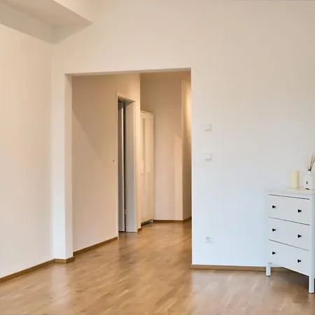 Stylische Mit Balkon - Perfekt Fuer Gruppen 公寓 *